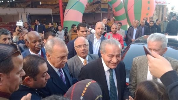 وزير التموين 