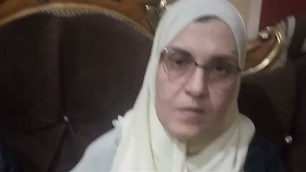 والدة المتهم 