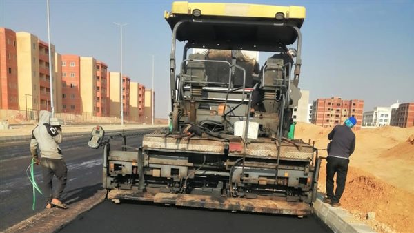 أعمال الطرق بالعاشر