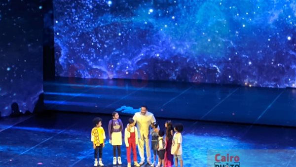 العرض المسرحي تقدر