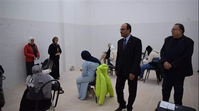 رئيس جامعة العريش بتابع انطلاق امتحانات الفصل الدراسي الأول | صور