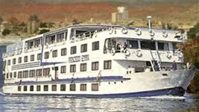 على متنهما 231 أجنبيا.. الأمن يكشف ملابسات اصطدام باخرة وفندق عائم في الأقصر