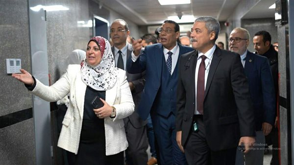 افتتاح معهد تيودور