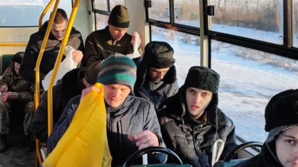 أسرى أوكرانيين في