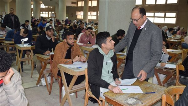 رئيس جامعة حلوان