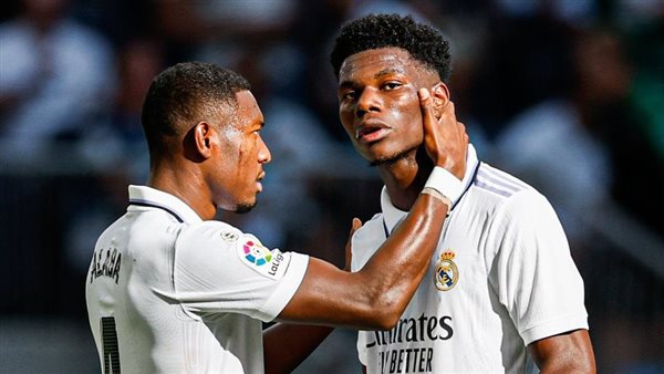 دافيد ألابا وتشواميني