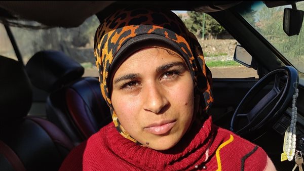 والدة الرضيع