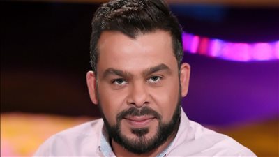 منذر رياحنة يطير إلى دبي لحضور العرض الخاص بـ العميل صفر