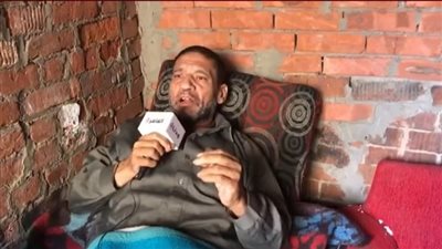 عم حسن يستغيث من أشقائه بالقليوبية بعد بتر قدمه: خدوا ورثي ورموني في الشارع.. ونفسي في سكن أعيش فيه | بث مباشر