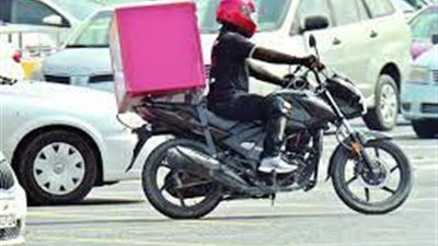 خوفت وجريت.. تفاصيل ضبط دليفري تسبب في وفاة سيدة بمنشأة ناصر