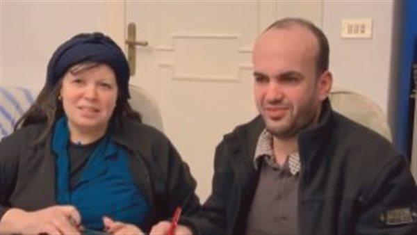 الفنانة فيفي عبدة