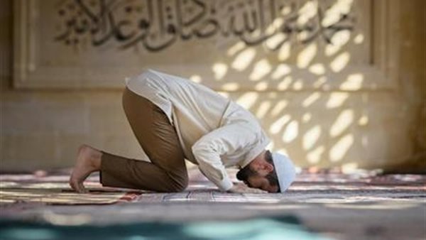 الصلاة_ تعبيرية