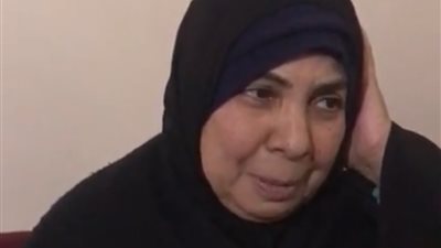 والدة طالب قتل على يد آخر بكفر الشيخ: كان بيفض مشكلة وضربوه على رأسه بالحديدة | بث مباشر 