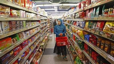 حجب سلع تموينية وأدوية مجهولة المصدر.. حملات وإجراءات حاسمة لمواجهة غلاء الأسعار وجشع التجار