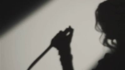 سيدة تنهي حياة زوجها طعنًا بسبب خلافات أسرية في المنيا 