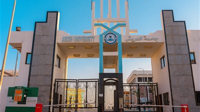 تعرضت لابتزاز.. تفاصيل إنهاء طالبة جامعة العريش حياتها بتناول مادة سامة