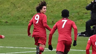 المصري كريم أحمد يسجل مع ليفربول أمام إيفرتون في الدوري الإنجليزي للشباب