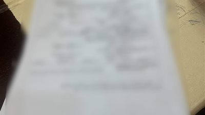 طالبان يشتركان في الحل.. صورة مسربة لـ غش جماعي تثير الجدل