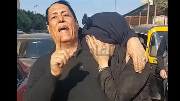 والد ووالدة الطفل