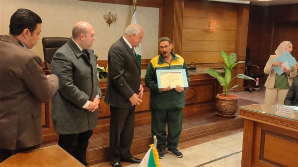 تكريم عمال الجيزة