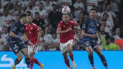 سيد معوض: الأهلي لديه أوراق رابحة كثيرة.. والأحمر الأقرب للفوز بالقمة