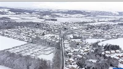 بعد انقطاع الكهرباء لسوء الأحوال الجوية بفرنسا.. بريطانيا على طريق كارثة مناخية