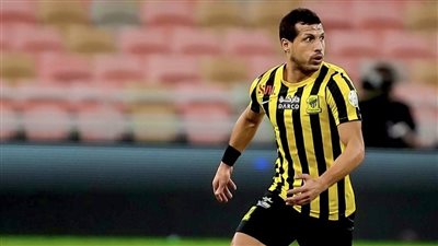 بعد أنباء رحيله عن اتحاد جدة.. نادي سعودي جديد يستعد لضم طارق حامد