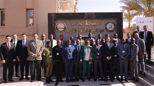 جانب من الورشة 