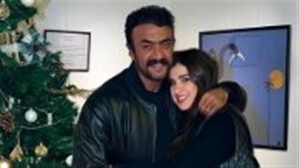 ياسمين عبد العزيز