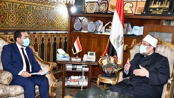 وزير الأوقاف ورئيس