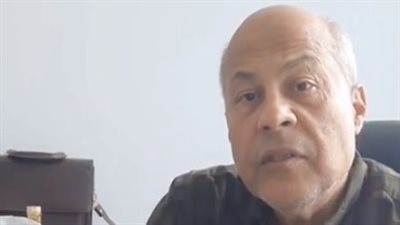 طبيب عظام يطلق مبادرة للكشف على المرضى مجانًا بالمعادي: لازم نحس ببعض وبأهلنا البسطاء | بث مباشر