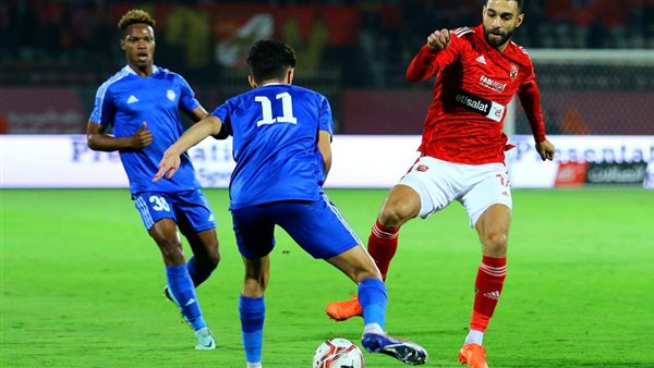 الأهلي وسموحة 