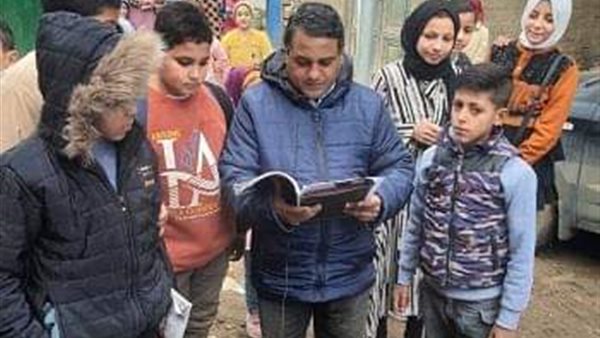 عوض أكبر متعلم بمحو