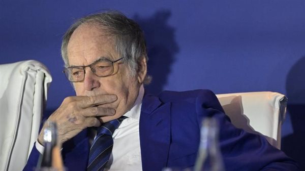 نويل لوجريت رئيس