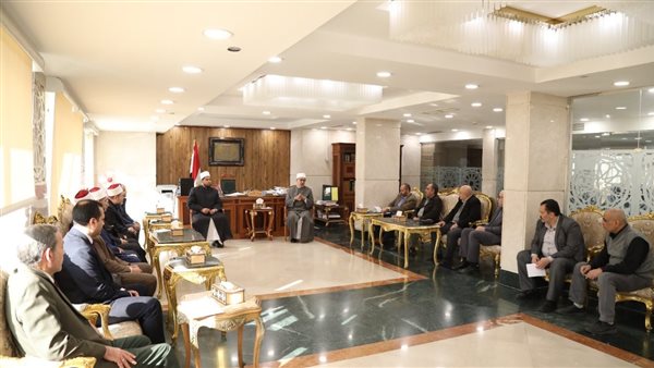 الدكتور نظير عياد