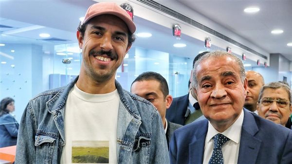 وزير التموين في لقائه