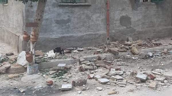 انهيار أجزاء من عقار