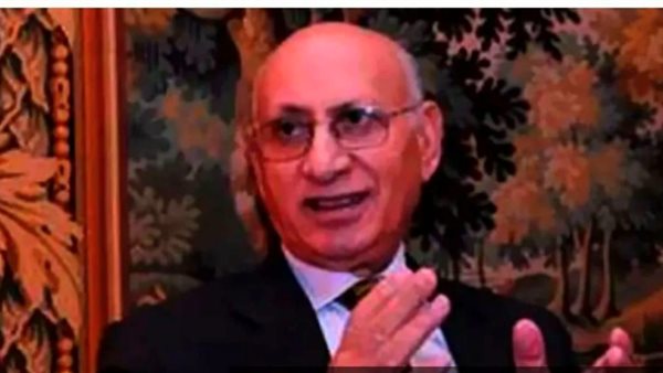 الدكتور محمود شريف