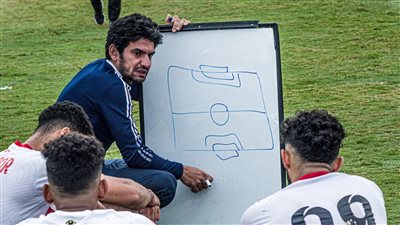 حسين ياسر يقترب من البقاء في الجهاز الأجنبي للزمالك