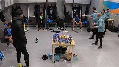 بيراميدز يكشف كواليس غرفة الملابس ومحاضرة باتشيكو بين شوطي مباراة الزمالك في الكأس 