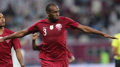 بسبب استفزاز الجماهير.. الاتحاد القطري يوقف عبد الكريم حسن لأجل غير مسمى