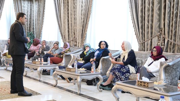 وفد مؤسسة روز كاستل