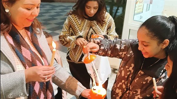 مظاهر الإحتفال بعيد