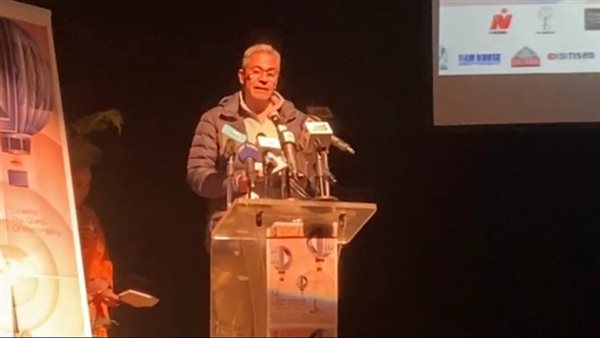 الفنان صبري فواز