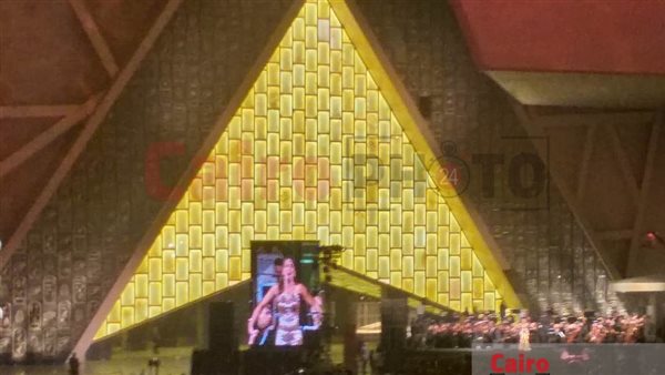 السوبرانو فاطمة سعيد