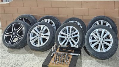 استغلوا الركنة تحت البيت.. تفاصيل سقوط تشكيل عصابي تخصص في سرقة إطارات السيارات بالهرم