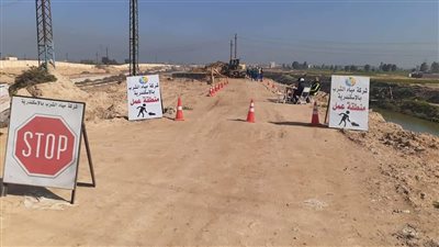 مياه الإسكندرية: خطوط بديلة للمياه أثناء إصلاح كسر بماسورة الطريق الصحراوي