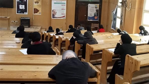 طلاب إعلام بني سويف