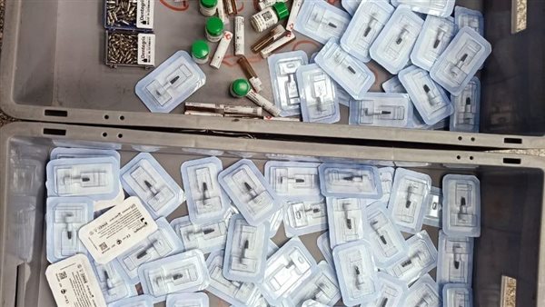  مستلزمات جراحة وزراعة