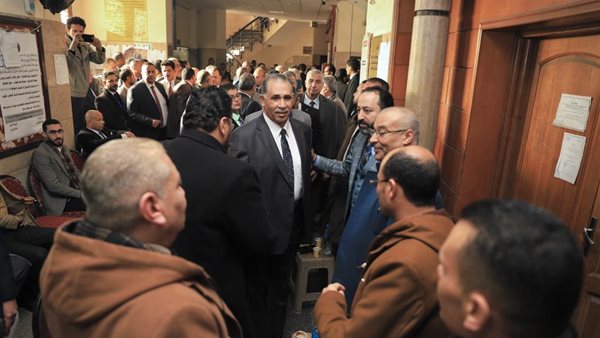 نقيب المحامين 